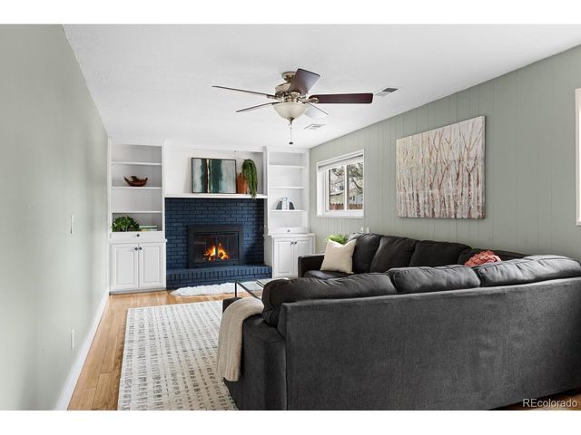 6945 Braun Ct, Arvada, CO 80004