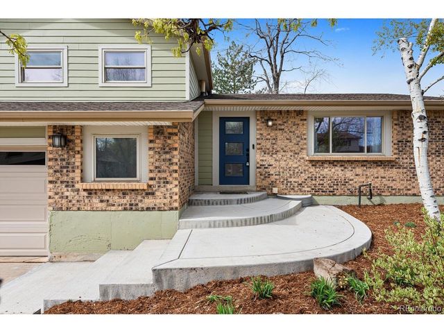 6945 Braun Ct, Arvada, CO 80004