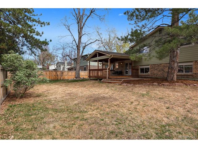 6945 Braun Ct, Arvada, CO 80004