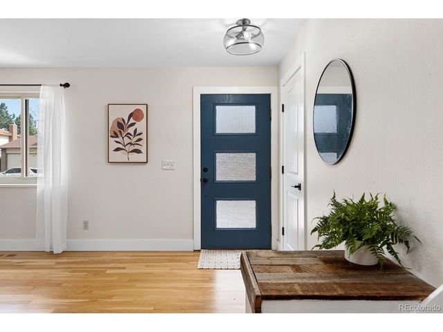 6945 Braun Ct, Arvada, CO 80004