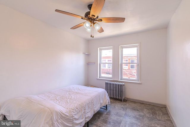 955 PRATT ST, Philadelphia, PA 19124