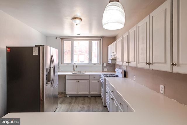 955 PRATT ST, Philadelphia, PA 19124