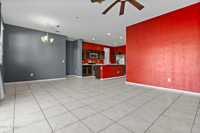 4972 E LIVING STONE Way, San Tan Valley, AZ 85143