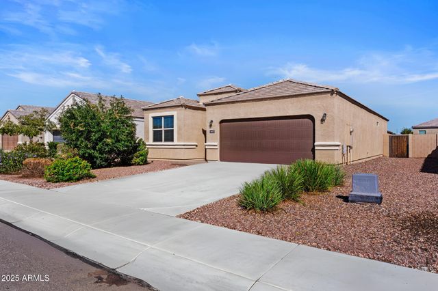 4972 E LIVING STONE Way, San Tan Valley, AZ 85143