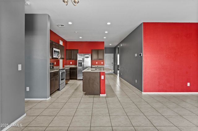 4972 E LIVING STONE Way, San Tan Valley, AZ 85143