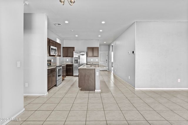 4972 E LIVING STONE Way, San Tan Valley, AZ 85143