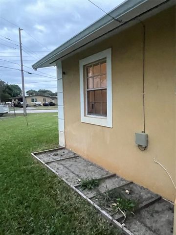 3401 NW 5th Place, Lauderhill, FL 33311
