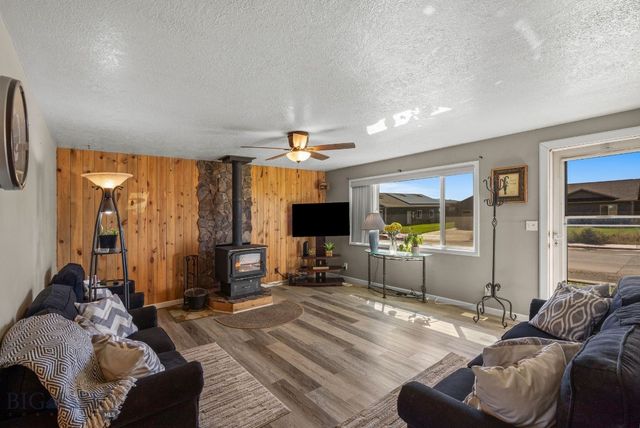 9 Skihi Street, Dillon, MT 59725