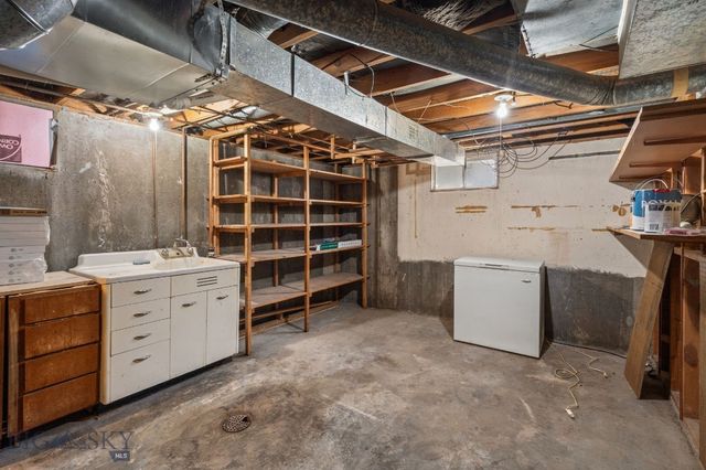 9 Skihi Street, Dillon, MT 59725