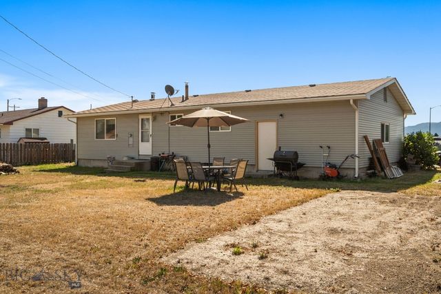 9 Skihi Street, Dillon, MT 59725