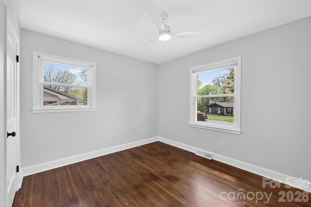 1521 Starbrook Drive, Charlotte, NC 28210