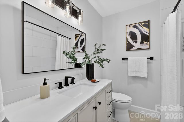 1521 Starbrook Drive, Charlotte, NC 28210