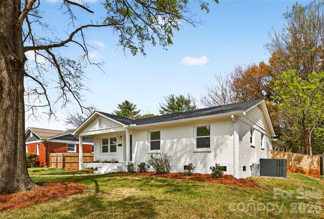 1521 Starbrook Drive, Charlotte, NC 28210