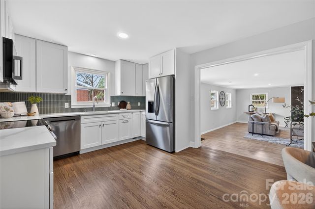 1521 Starbrook Drive, Charlotte, NC 28210