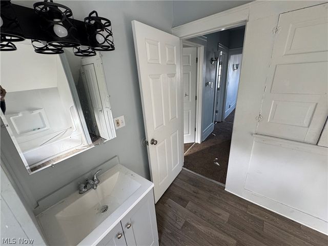 12028 Wade Park Avenue, Cleveland, OH 44106