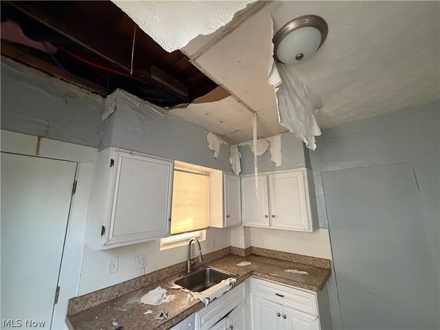 12028 Wade Park Avenue, Cleveland, OH 44106