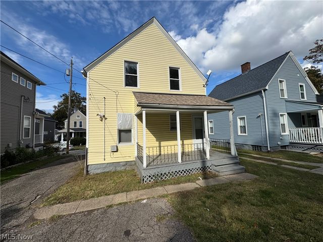 12028 Wade Park Avenue, Cleveland, OH 44106