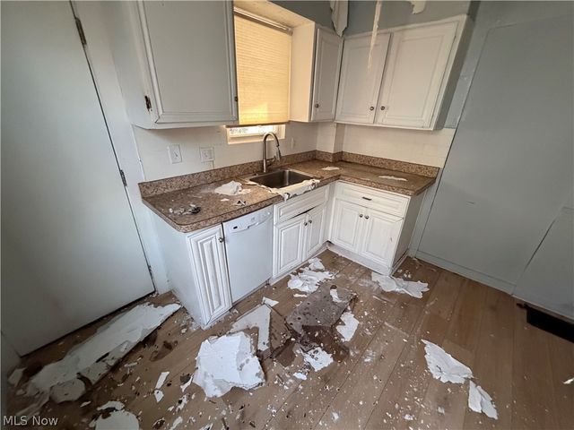 12028 Wade Park Avenue, Cleveland, OH 44106