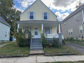 12028 Wade Park Avenue, Cleveland, OH 44106