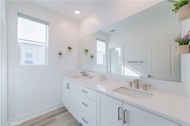 168 Sash, Irvine, CA 92618