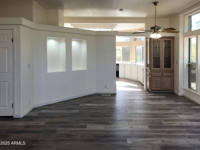 23275 W LOS HUESOS Way, Congress, AZ 85332