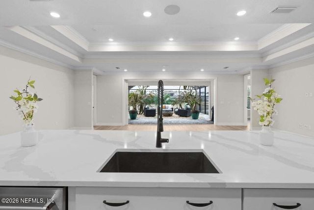 10787 TOWN VIEW Drive, Jacksonville, FL 32256