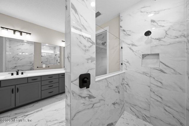 10787 TOWN VIEW Drive, Jacksonville, FL 32256