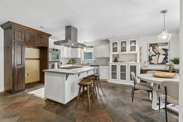 3225 Stonybrook Road, Oklahoma City, OK 73120