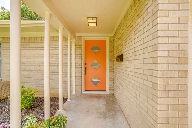 2812 Ryan Place Drive, Fort Worth, TX 76110