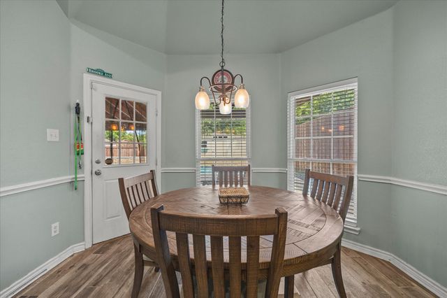 9109 Hogan Drive, Rowlett, TX 75089