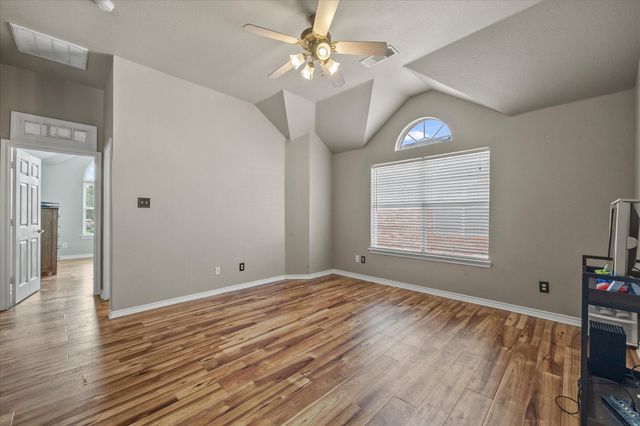 9109 Hogan Drive, Rowlett, TX 75089