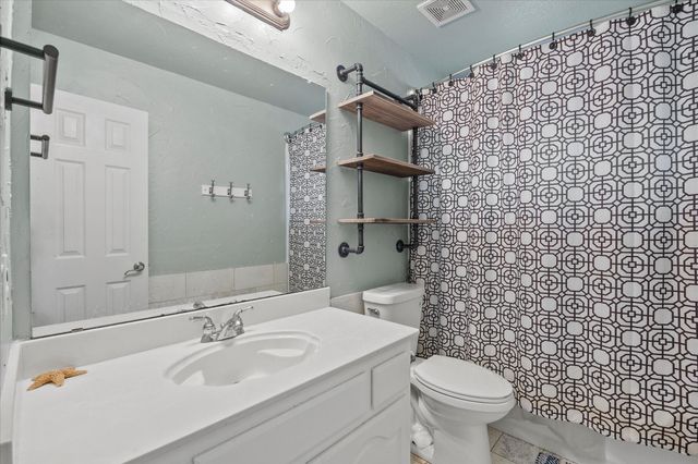 9109 Hogan Drive, Rowlett, TX 75089