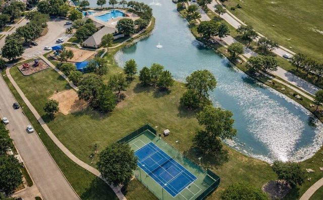 9109 Hogan Drive, Rowlett, TX 75089
