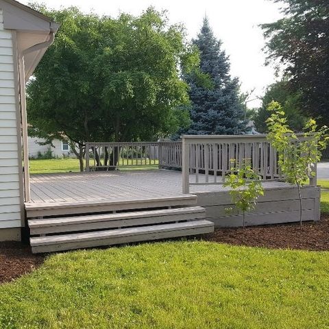 352 Danbury Drive, Naperville, IL 60565