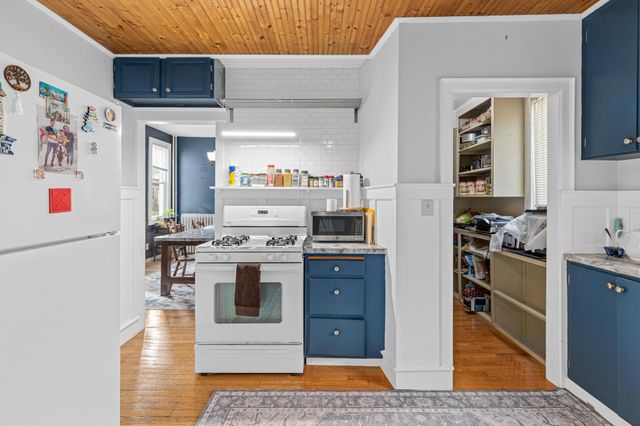 855 Hague Avenue, Saint Paul, MN 55104