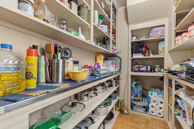 855 Hague Avenue, Saint Paul, MN 55104