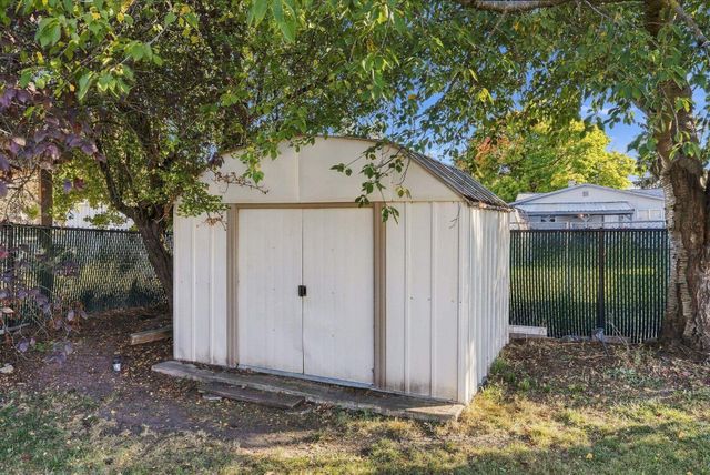 718 E Dalke Ave, Spokane, WA 99208