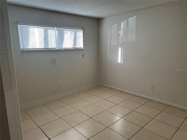 10227 SW 84TH AVENUE ROAD, Ocala, FL 34481