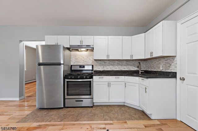 224 Macarthur Ave, Garfield City, NJ 07026