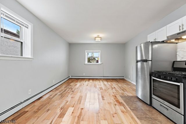 224 Macarthur Ave, Garfield City, NJ 07026