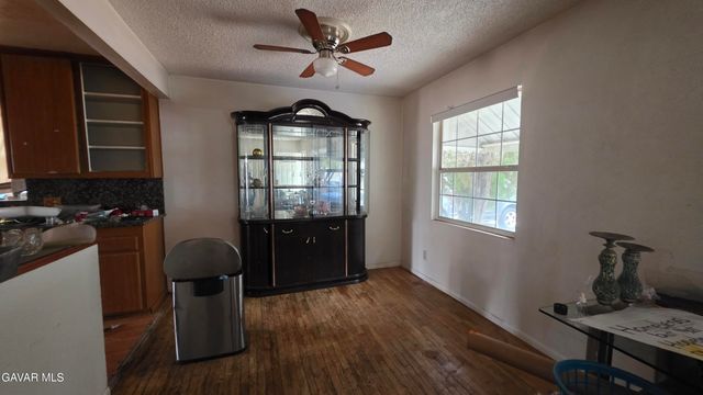 43738 Beech Avenue, Lancaster, CA 93534