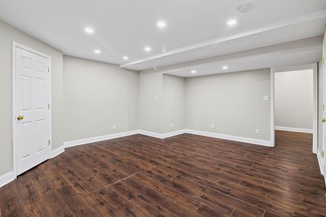 12465 Shelby Place, Crown Point, IN 46307