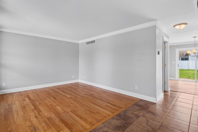 12465 Shelby Place, Crown Point, IN 46307