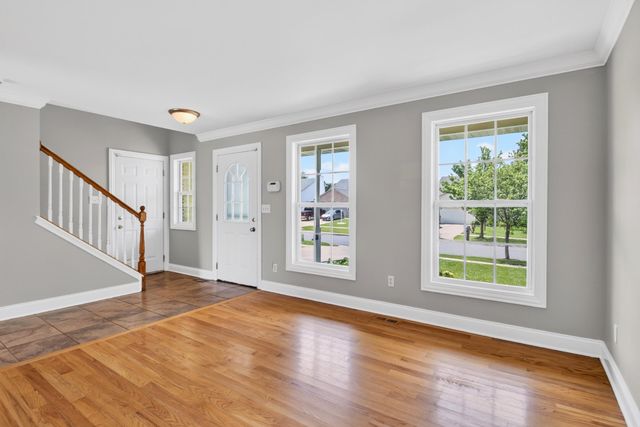 12465 Shelby Place, Crown Point, IN 46307