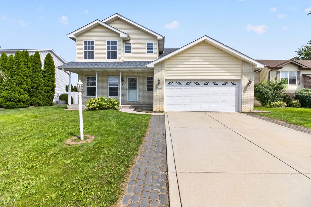 12465 Shelby Place, Crown Point, IN 46307