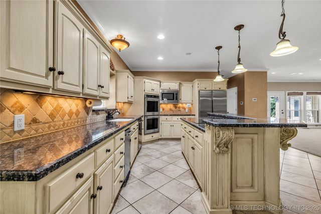 4405 W Ithica Street, Broken Arrow, OK 74012