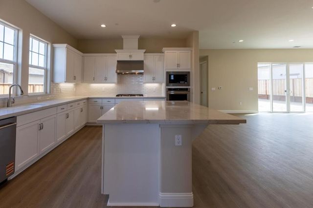 3052 El Capitan Drive, Marina, CA 93933