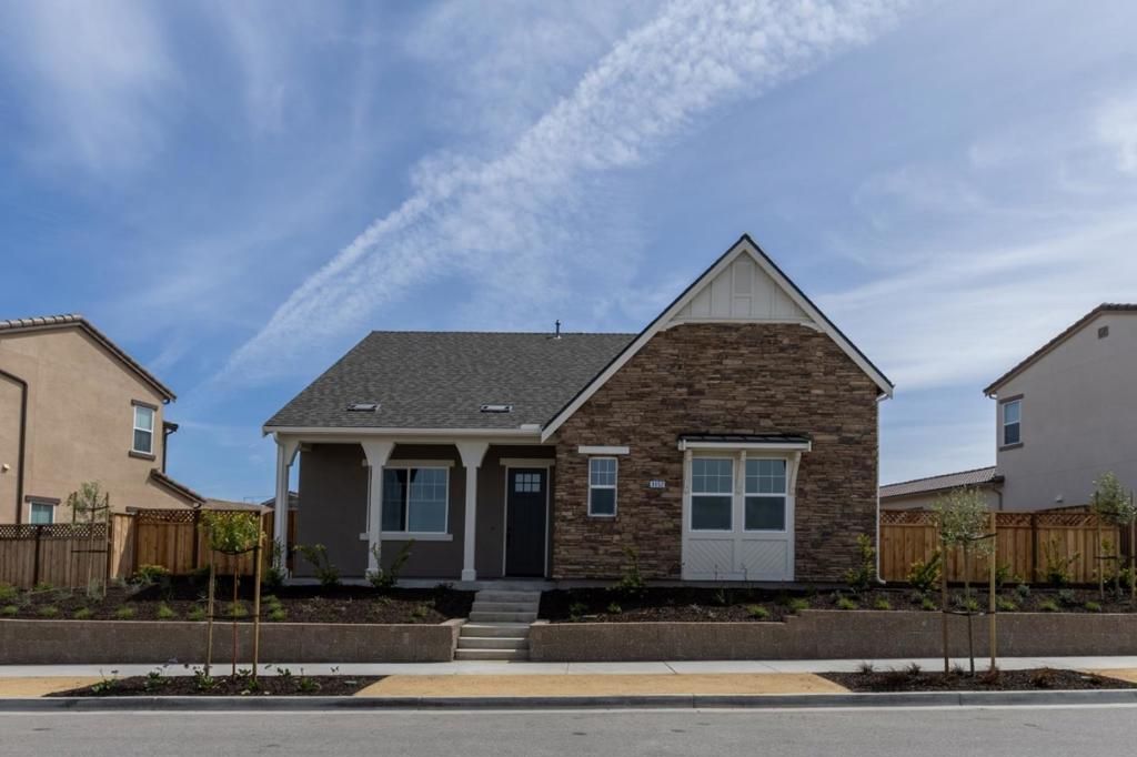 Image 2 of property listing at 3052 El Capitan Drive, Marina, CA 93933