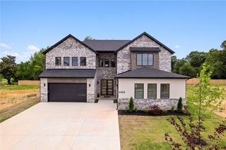 4424 S 88th Street, Bentonville, AR 72713