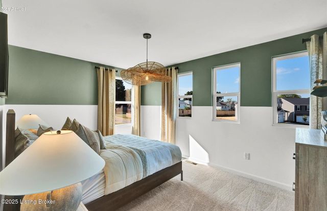 6803 Oak Rock Dr, Louisville, KY 40291